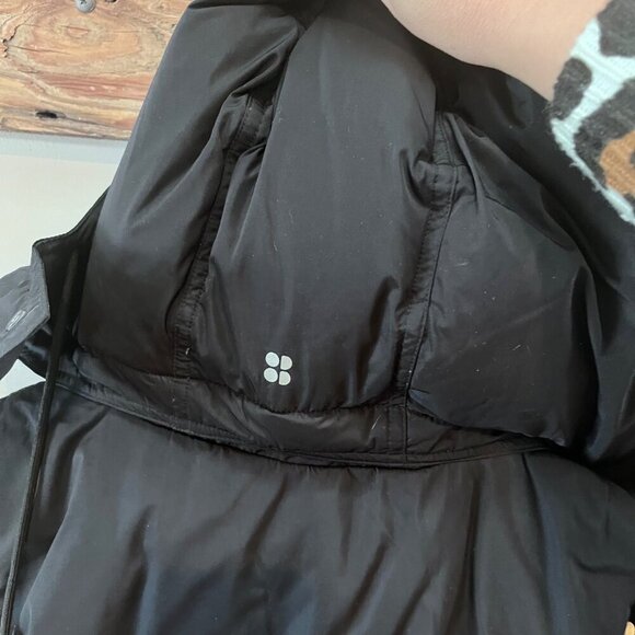 Sweaty Betty Black Hooded Formation Puffa Gilet‎ Down Vest- Sz. XS - Picture 3 of 6